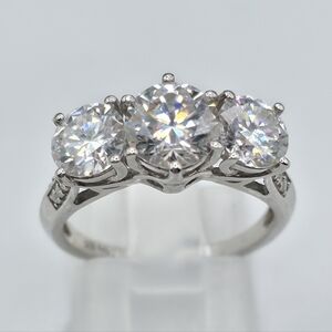 Hold For Mis Stunning 3.2 Carat Moissanite Ring